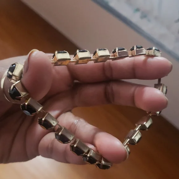 Bracelet - Picture 3 of 6